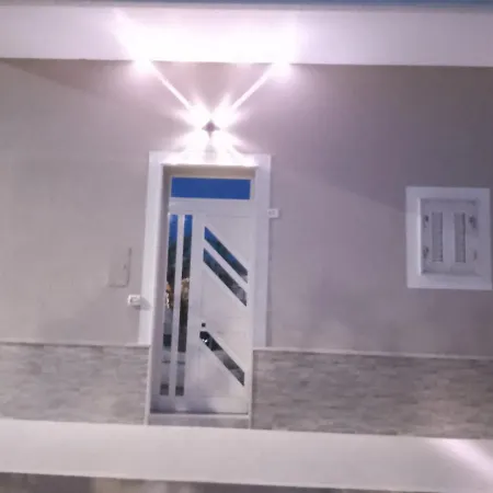 A' Ches Du' Mestr 2 بيت للعطل