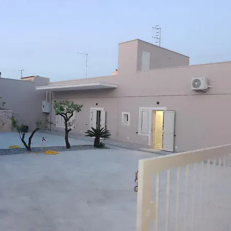 A' Ches Du' Mestr 2 بيت للعطل *