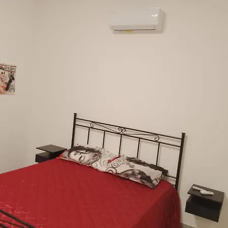 Сasa de vacaciones A' Ches Du' Mestr 2 Montalbano (Apulia)