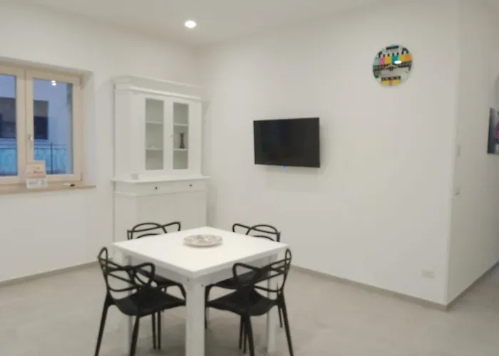 A' Ches Du' Mestr 2 別荘 モンタルバーノ